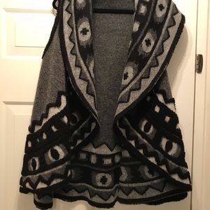 Black and gray vest